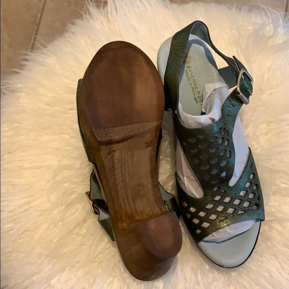 Metallic Clog Sandals - Picture 5 of 6